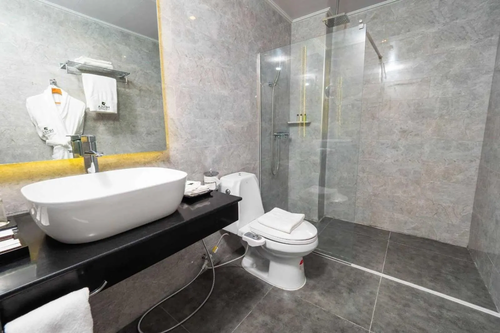 Dancenter Luxury Retreat Angeles City Pampanga Formerly Hevea Resort 0*,