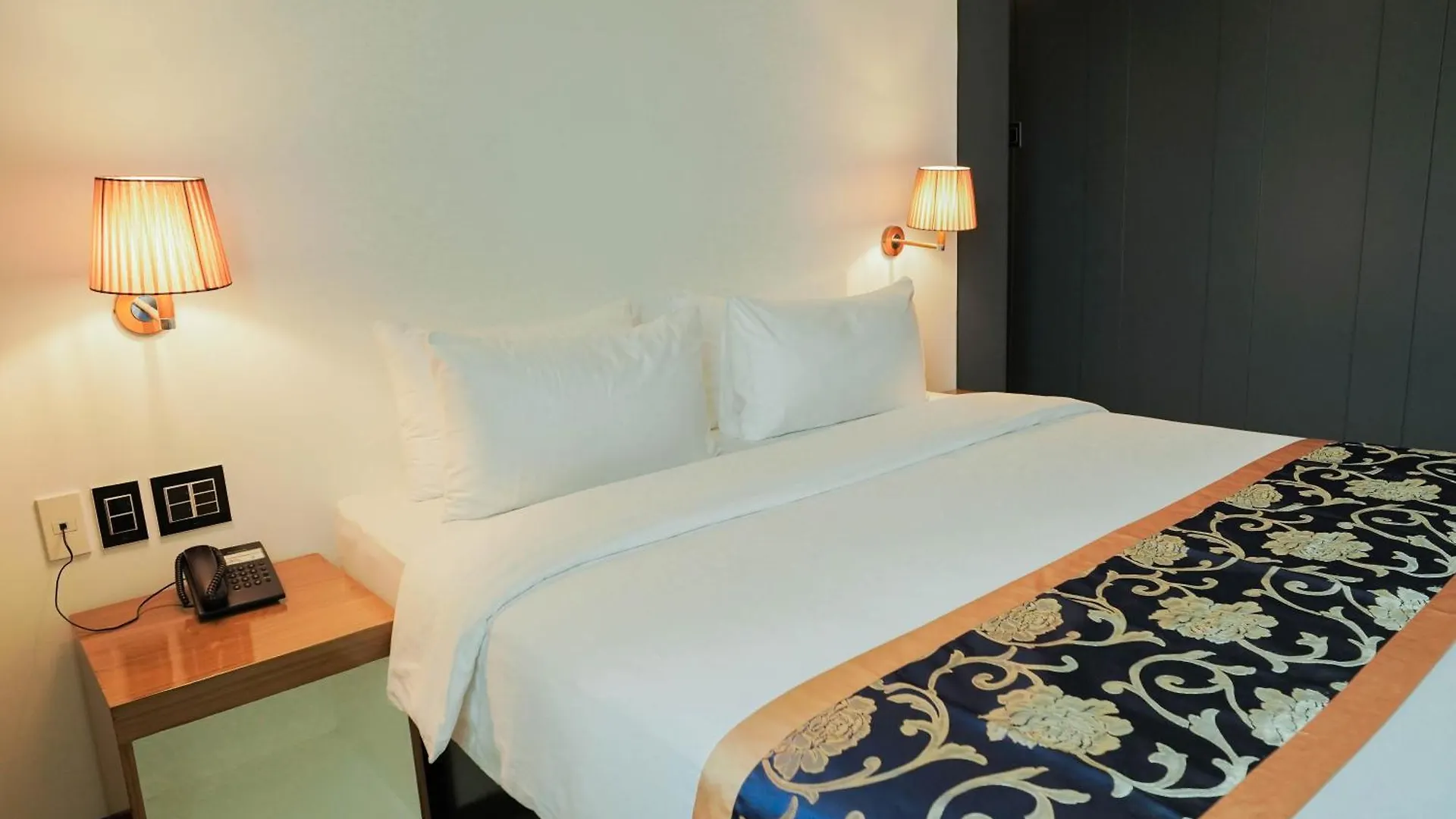 Dancenter Luxury Retreat Angeles City Pampanga Formerly Hevea Resort 0*,