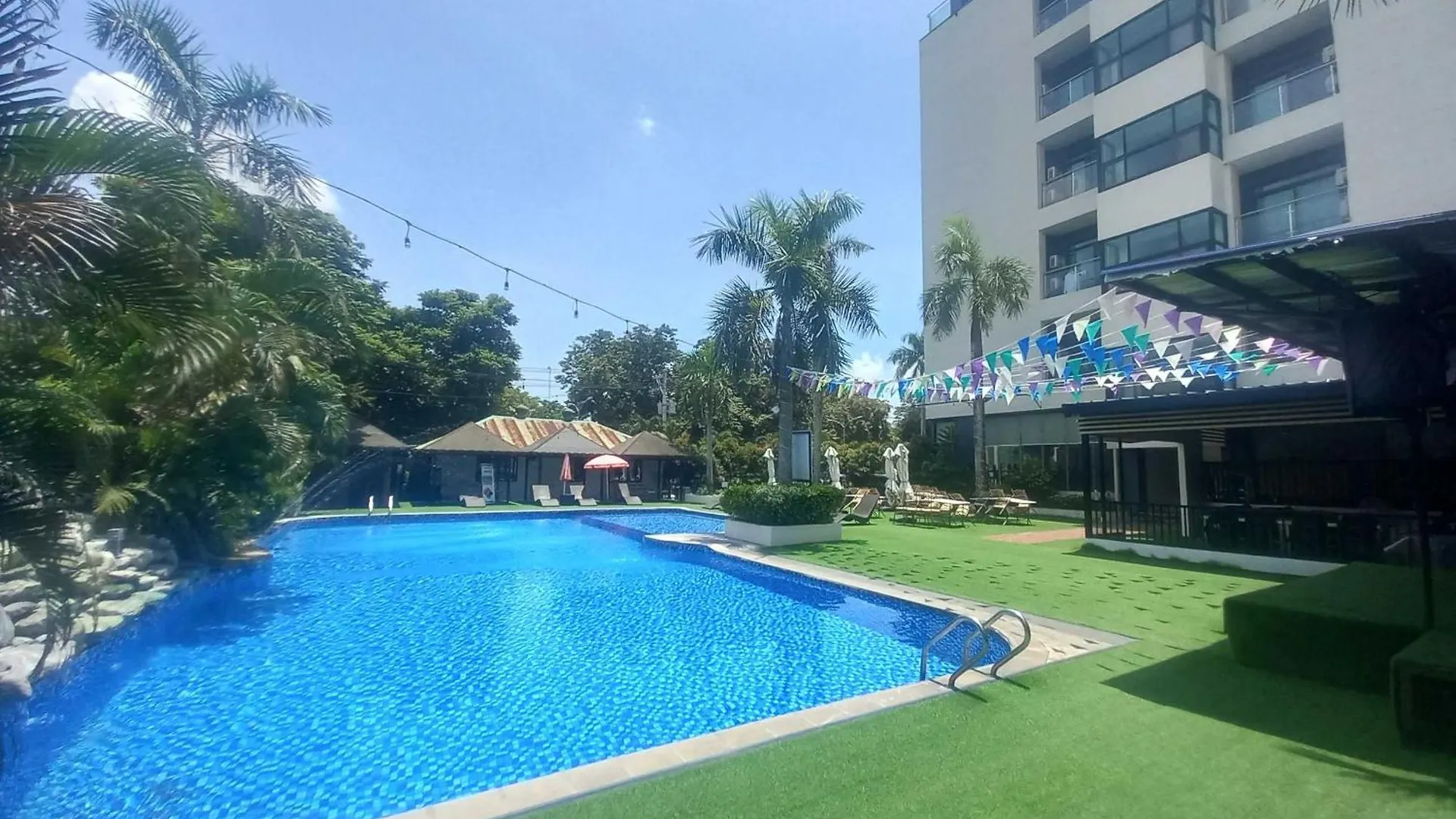 Dancenter Luxury Retreat Angeles City Pampanga Formerly Hevea Resort Filipíny