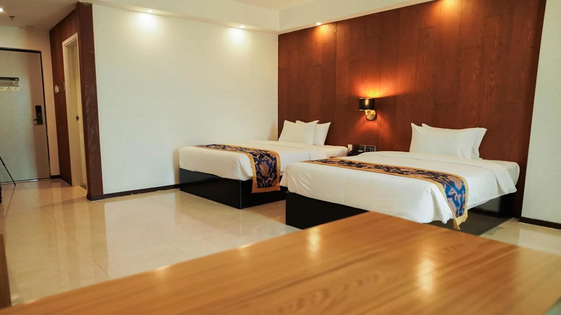 Dancenter Luxury Retreat Angeles City Pampanga Formerly Hevea Resort Filipíny