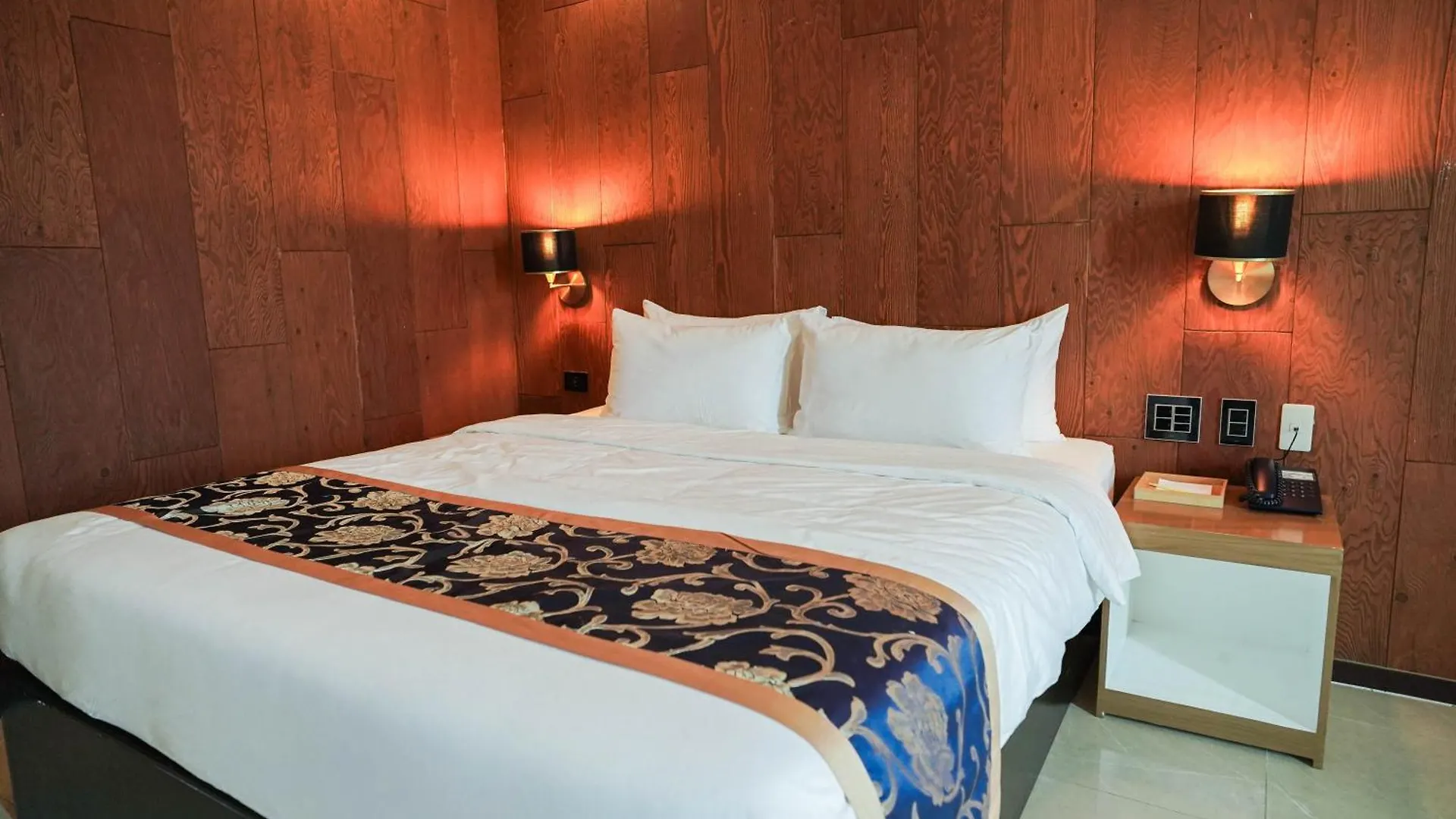 Apartmán Dancenter Luxury Retreat Angeles City Pampanga Formerly Hevea Resort